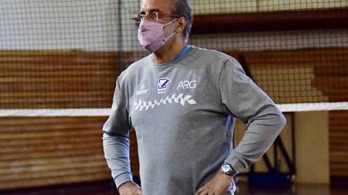 Argentina debuta ante Brasil con apenas nueve jugadores