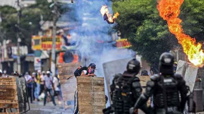 Duque cambia, pero siguen las protestas