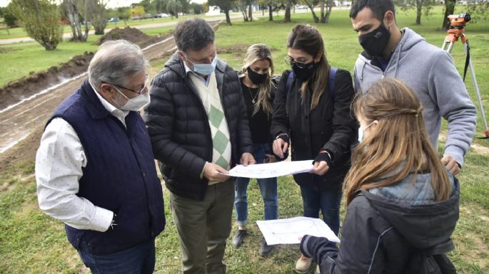 Rosso supervisó la obra de ciclovía en el Parque Pereira y Domínguez