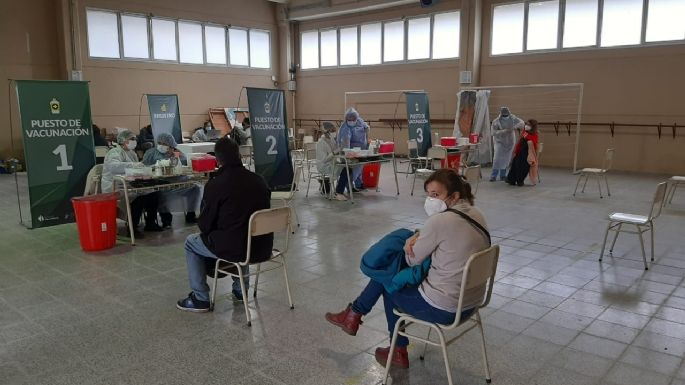 Villa Nueva: colocaron segundas dosis a más de 300 personas