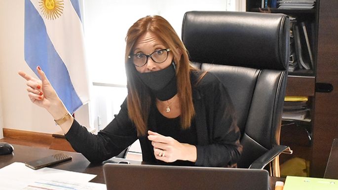 Seguridad: Lucarelli prevé más personal, móviles, cámaras