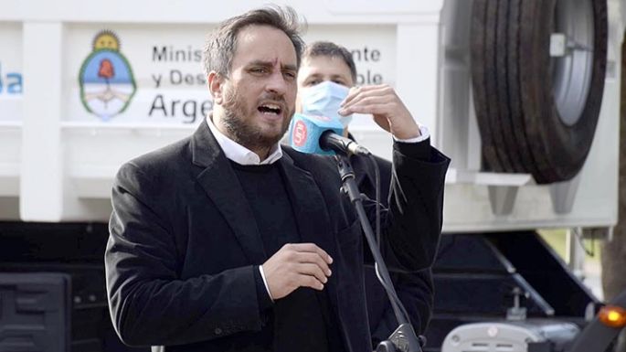 “Hay 2.500 municipios y más de cinco mil basurales a cielo abierto”