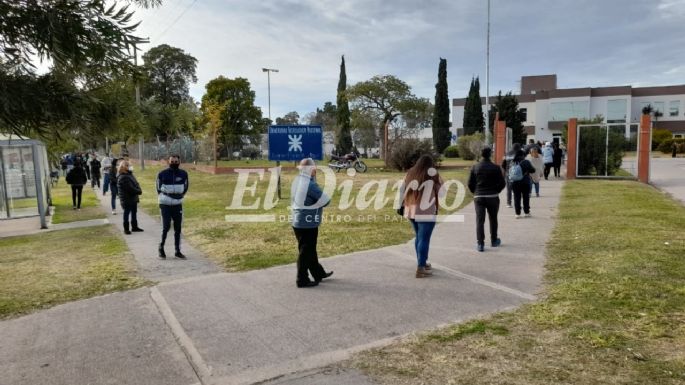 Gran convocatoria en la UTN en una nueva jornada de vacunación