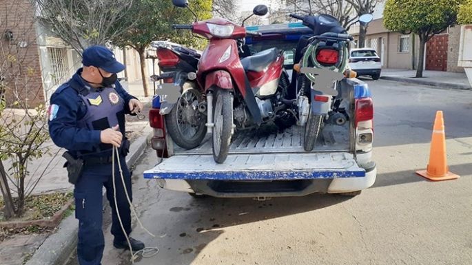 Retuvieron 13 motos en distintos controles