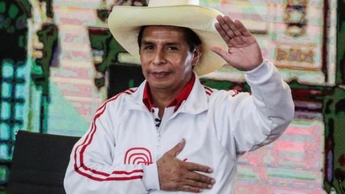 Polémica por anuncio de referendo constitucional