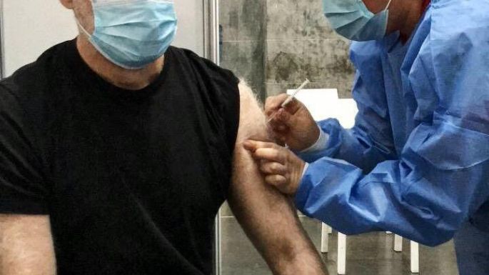 Horacio Rodríguez Larreta se vacunó contra el coronavirus