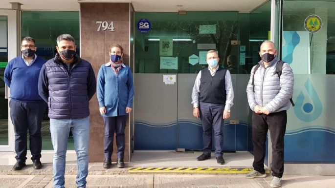La cooperativa de Agua adaptó su atención al público con señaléctica en braille