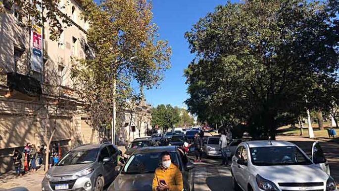 “Así es imposible sostenernos”