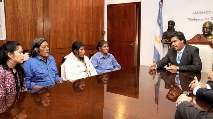 Chaco: el gobernador Capitanich anunció  la detención y la exoneración de cinco policías tras la muerte de un joven Qom