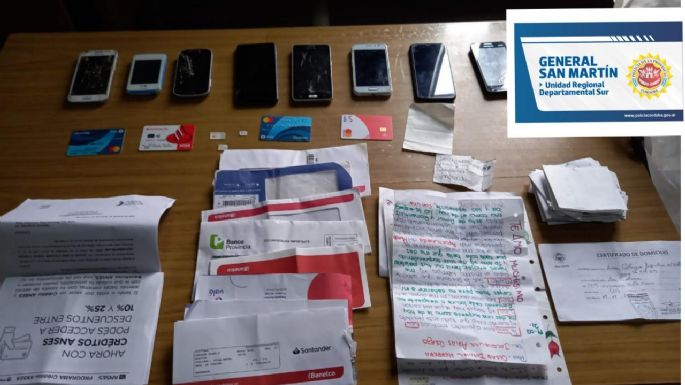 Detuvieron a cuatro personas por estafas telefónicas
