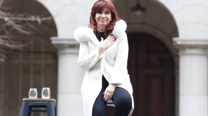 Cristina Fernández exhortó a los medios de comunicación a difundir información veraz