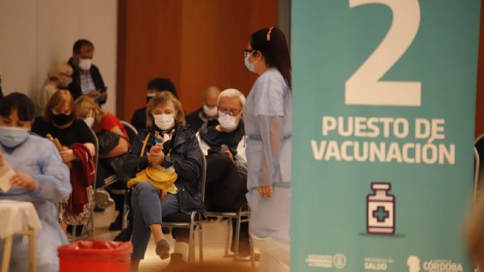 El lunes se vacunaron 33.364 personas en Córdoba