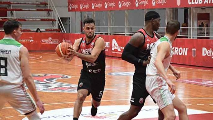 Ameghino ganó en un final agónico