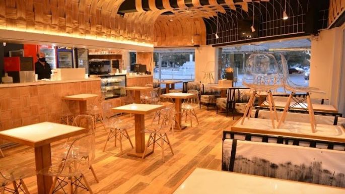 Gastronómicos piden poder abrir hasta medianoche y 50% de ocupación