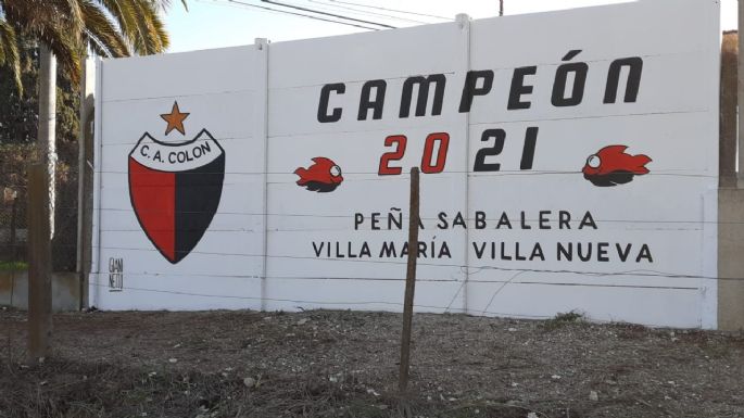 La peña sabalera local tiene su mural