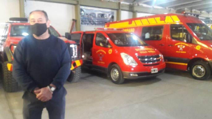 El segundo jefe de Bomberos se jubila tras 42 años de carrera