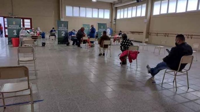 Llegaron 1.346 vacunas para aplicar primeras y segundas dosis en Villa Nueva