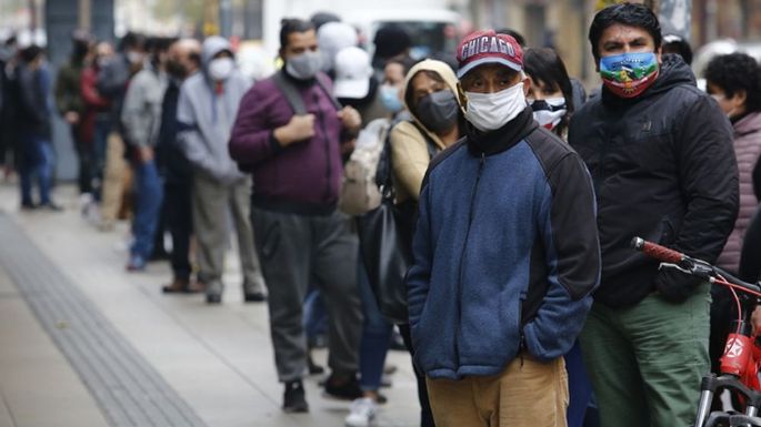 Según el INDEC, la tasa de desocupación registró una leve baja