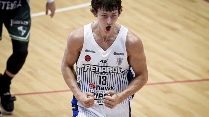 Llega Tomás Monacchi