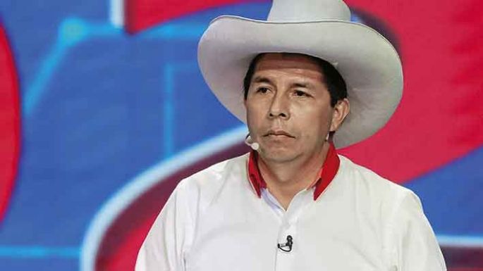 Castillo recibió el apoyo de líderes de la región