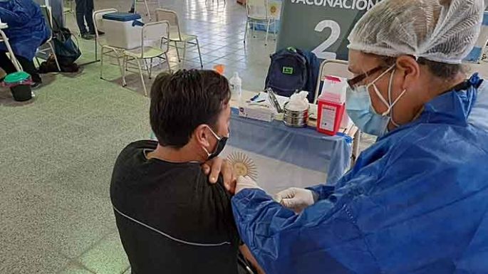 Hoy se alcanzan los 10 mil vacunados contra el COVID