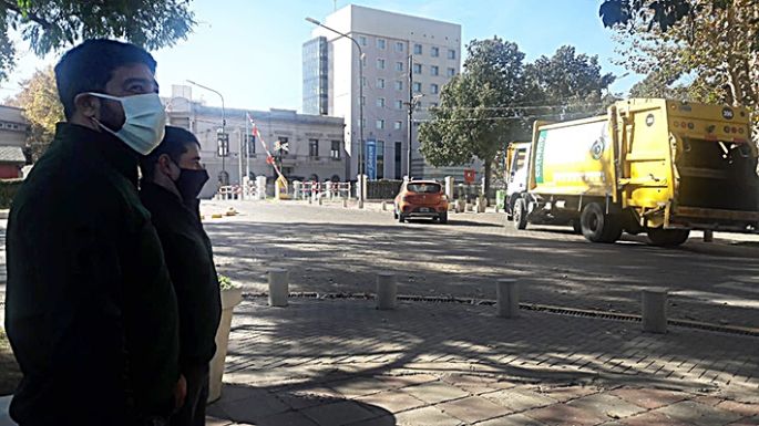 “Somos esenciales, pero no nos tienen en cuenta para la vacunación”