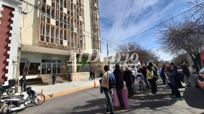 Nueva movilización frente a Tribunales pidiendo la libertad de Ayelén