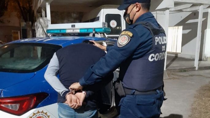Aprehendieron a un hombre por supuesta agresión a su pareja