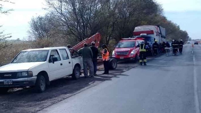 Arrollaron a un camionero que cruzaba a pie la ruta 158