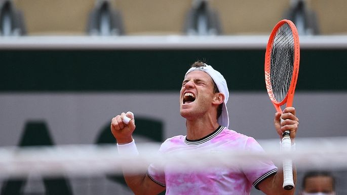 Schwartzman pasó a los octavos en Roland Garros