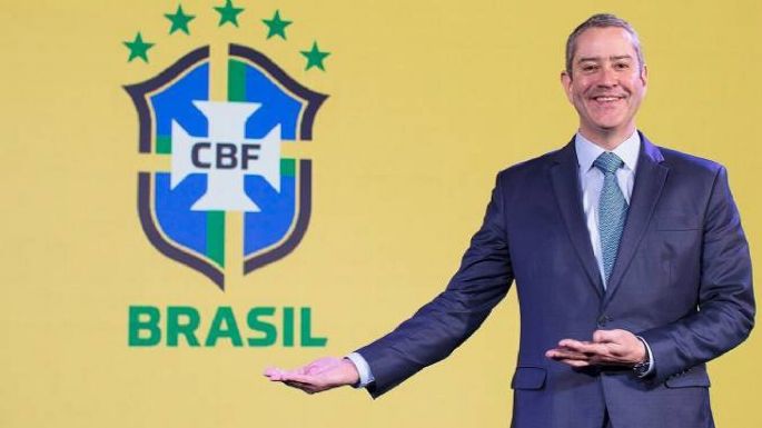 Licencian al máximo dirigente del fútbol brasileño por denuncia de acoso sexual