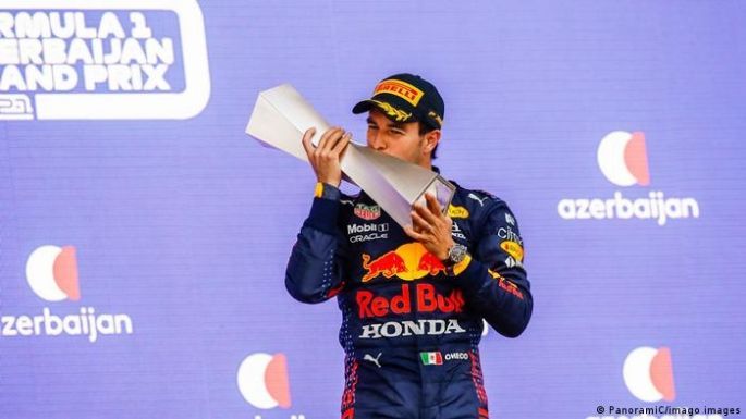 Triunfo del mexicano "Checo" Pérez