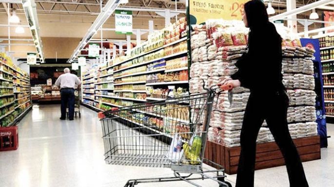 Una familia necesitó casi 69 mil pesos en junio para no caer en la pobreza