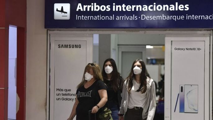 Un viajero que llegó al país con la variante Delta incumplió el aislamiento
