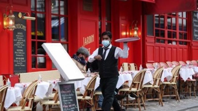 Un millón de franceses se anotó para vacunarse tras la obligatoriedad para entrar a bares