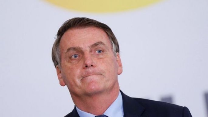 Bolsonaro está internado en San Pablo y definen si lo operan de urgencia
