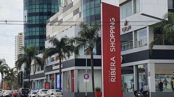 Dos heridos al caer un ascensor en un shopping de Río Cuarto