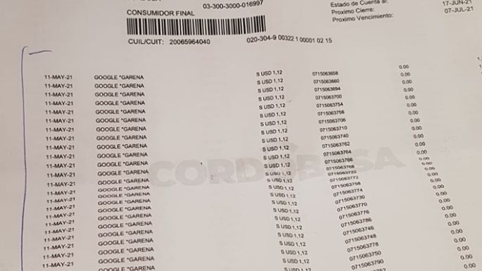 Jubilado reclama por consumos en tarjetas