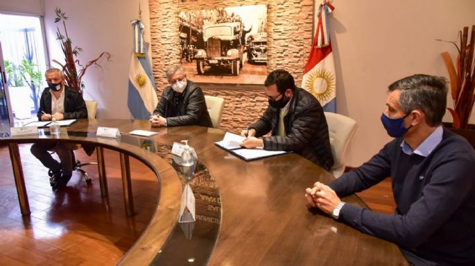 El municipio firmó un convenio en materia ambiental junto a la UNVM y UTN