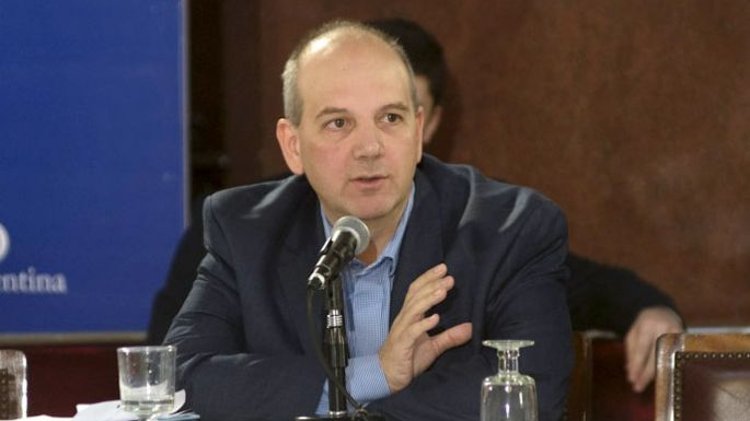 Vacunación VIP: el fiscal apeló el fallo