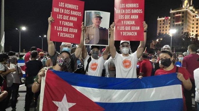 Masivo acto de  "reafirmación  revolucionaria"