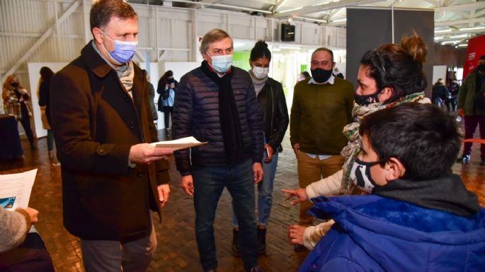 Entregaron tarjetas Alimentar con la presencia del ministro Massei