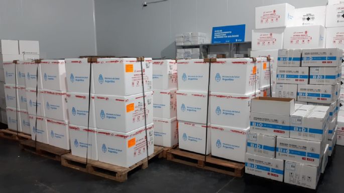 Córdoba recibió hoy otras 128.000 dosis de la vacuna Sinopharm