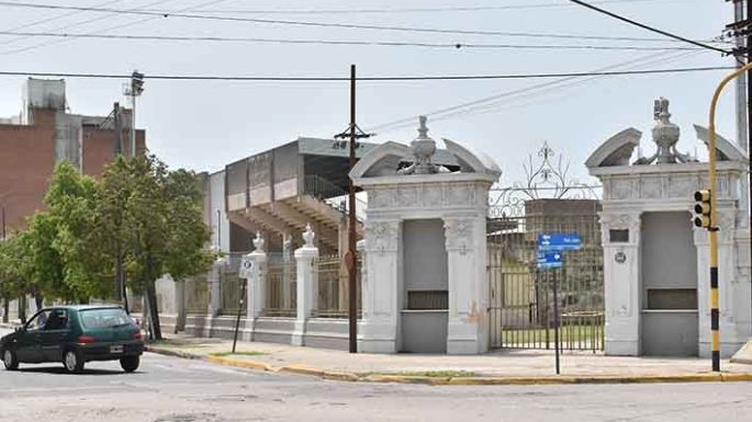 Una Plaza para el último boleto