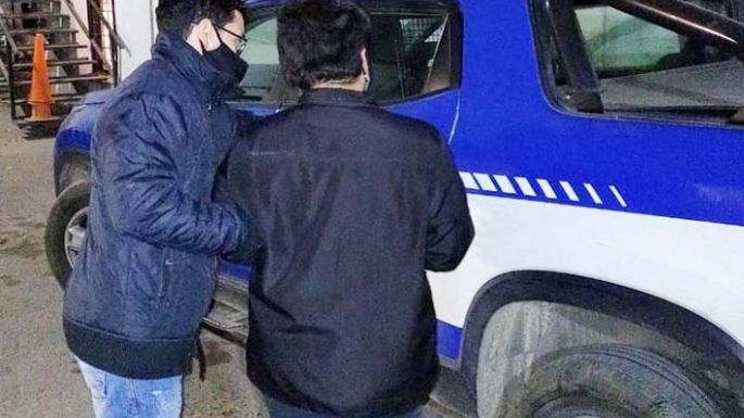 Detuvieron a un joven que intentó matar a su pareja de una puñalada