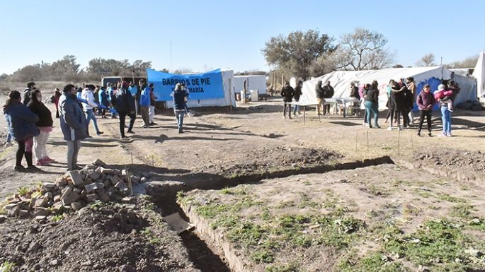 Organizaciones sociales apoyaron  el reclamo por tierras en Las Playas