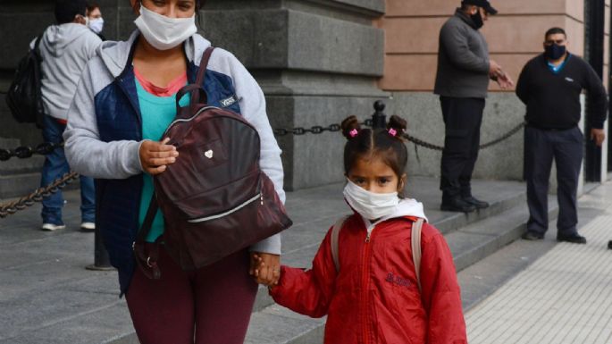 El Cofesa definirá mañana la vacunación para menores de 18 años contra la COVID-19
