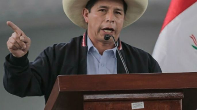 Castillo asume la Presidencia