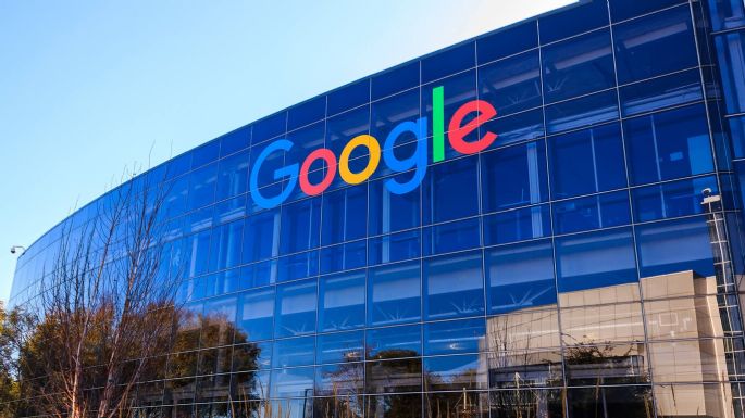 Google anunció que todos sus empleados deberán vacunarse
