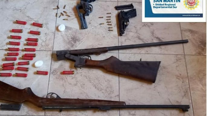 Secuestraron varias armas en un allanamiento